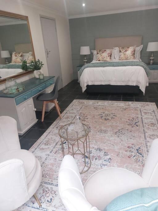 Hide Away On 21 Apartment Mossel Bay Ngoại thất bức ảnh